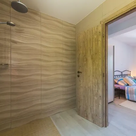 Kuca Za Odmor Deni Holiday home *