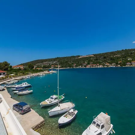 Kuca Za Odmor Deni Holiday home *
