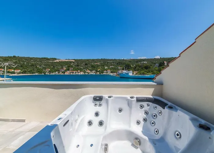 بيت للعطل Kuca Za Odmor Deni *